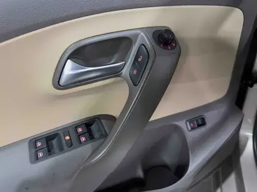 Volkswagen Polo 1.6 Comfortline 2019
