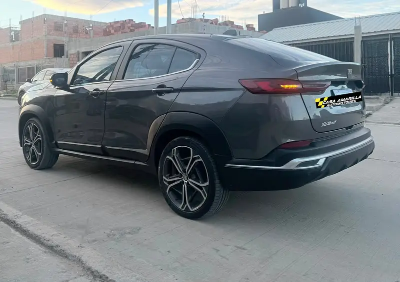 Fiat FASTBACK 1.3 TURBO 175 CV CVT 2025