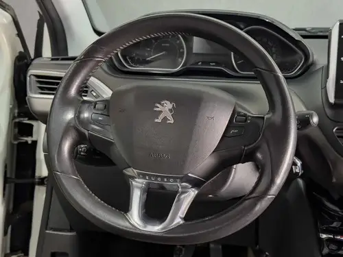 Peugeot 2008 1.6 Feline 2018
