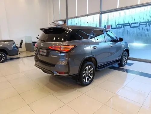 Toyota SW4 2.8 Tdi Diamond 4X4 7As 6At 2022
