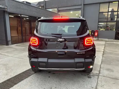 Jeep Renegade 1.3T Sahara At6 Fwd 2026