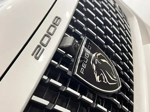 Peugeot 2008 1.0T Gt 2026