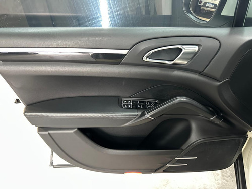 Porsche Cayenne 3.0 TD TIPTRONIC L11 2012