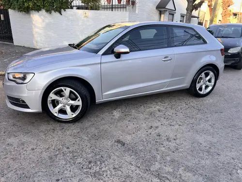 Audi A3 1.4 Tfsi 150 Cv S-Tronic 3P 2013