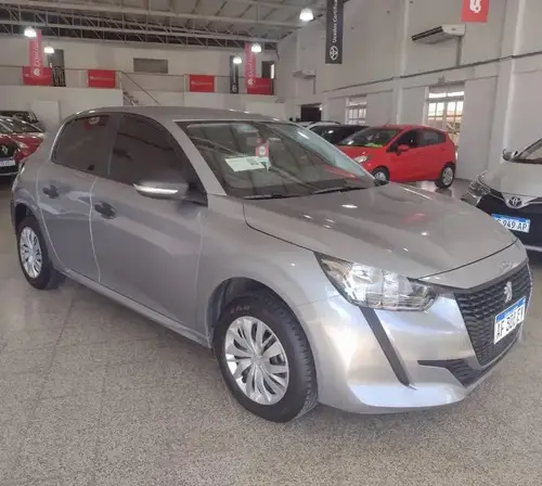 Peugeot 208 1.2 Like L20 2022