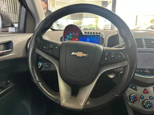 Chevrolet Sonic LTZ 1.6 MT 2013
