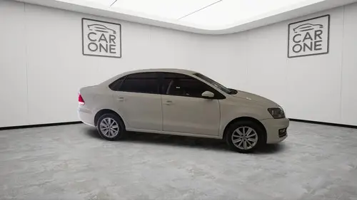 Volkswagen Polo 1.6 COMFORTLINE 4P L15 2016