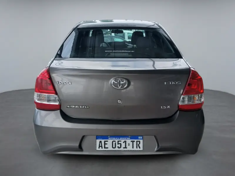 Toyota Etios X 1.5 6M/T 4P 2020