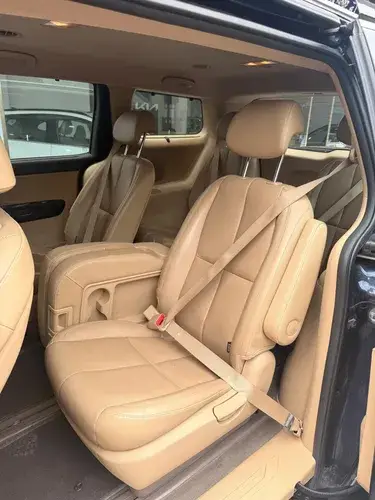 Kia Carnival 2.2 Crdi Ex Premium Avn 2017