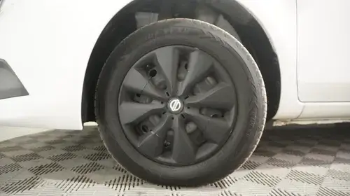 Nissan Versa 1.6 Sense 2019