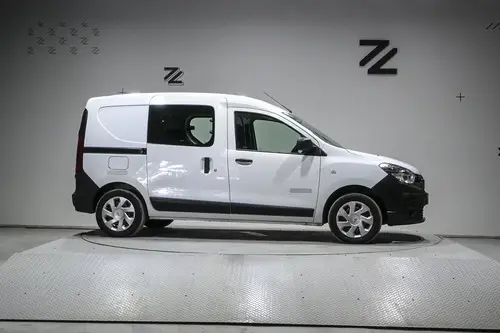 Renault Kangoo Ii Express 1.6 Sce Confort 5A 2025