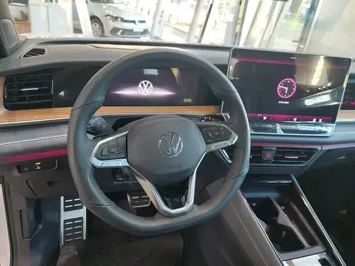 Volkswagen Tiguan TIGUAN R LINE 2026