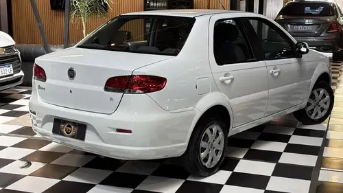 Fiat Siena 1.6 El 16V Pack Confort 2015