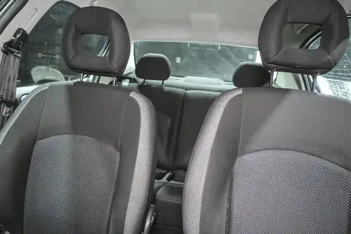 Peugeot 207 1.6 Sedan Feline 106cv 2013