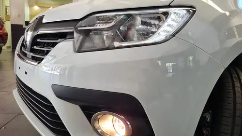 Renault Logan 1.6 16V Intense Opc. Gnc 2025