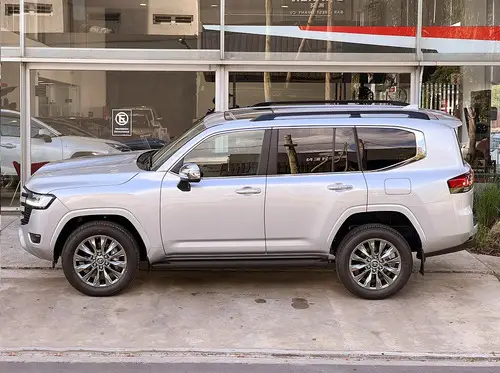 Toyota Land Cruiser 300 3.3 Td Vx 304Cv At10 2026