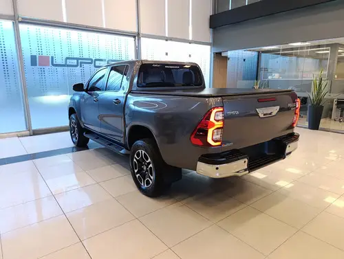 Toyota Hilux Pick-Up 2.8 Cd Srv 204Cv 4X2 At 2022
