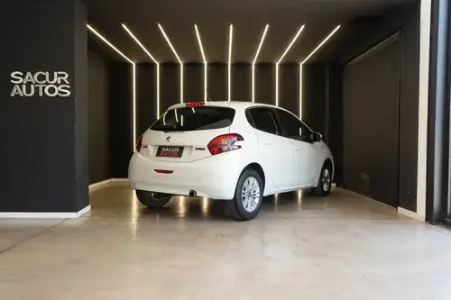Peugeot 208 1.6 5P ALLURE 2020