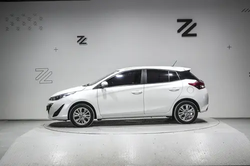 Toyota Yaris 1.5 107cv Xls Cvt 2020