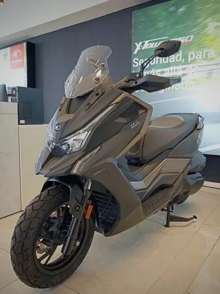 DTX 350 TCS Scooters 2026