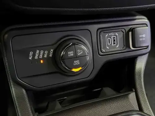 Jeep Renegade 1.3T Willys At9 4X4 2026