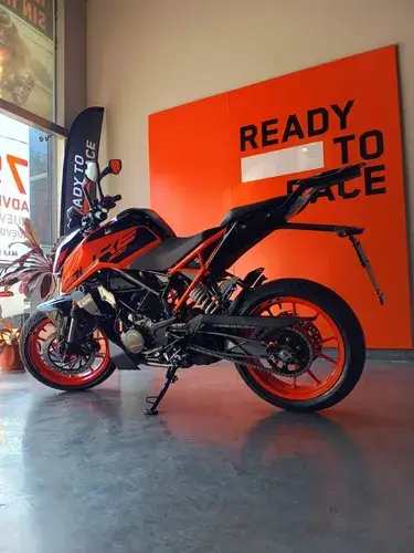 KTM DUKE 200 NG Naked 2026