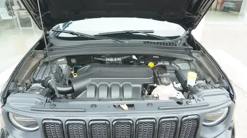 Jeep Renegade 1.8 Sport At6 2025