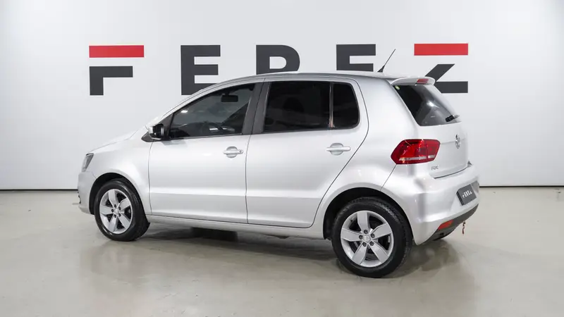 Volkswagen Fox 1.6 TRENDLINE 2017