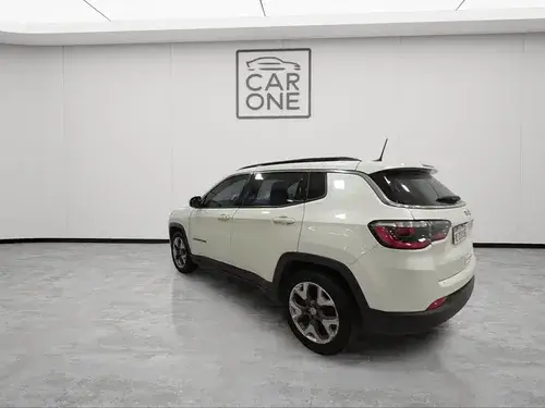 Jeep Compass 2.4 LONGITUDE AT6 4X2 L18 2020