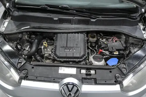 Volkswagen Up! 1.0 High Up! 75cv 2016