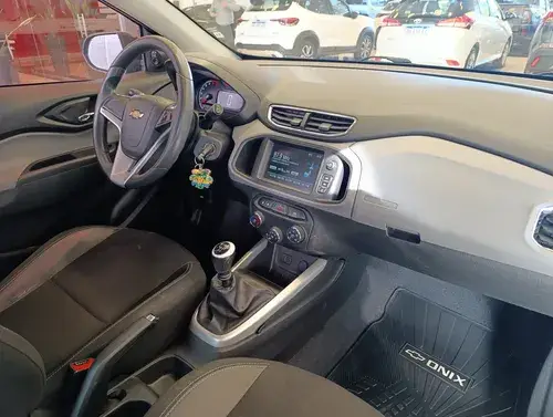 Chevrolet Onix 1.4 Lt 98cv 2019