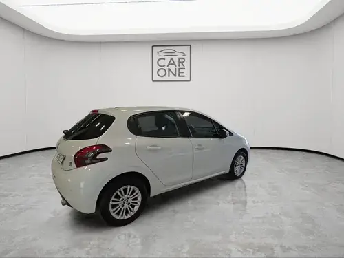Peugeot 208 1.6 ALLURE 5P L13 2018