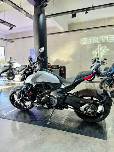 350 V Motocicleta 2025