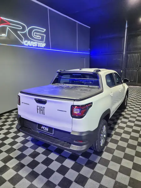 Fiat strada Fire Fly Freedom CD 1.3L 2026