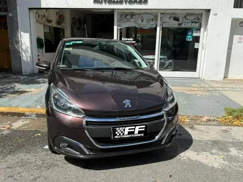 Peugeot 208 1.6 Allure 2018