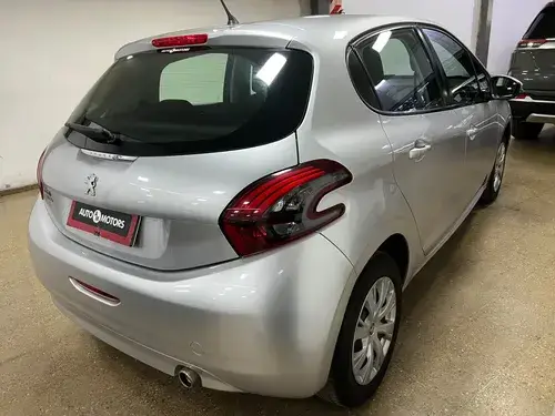 Peugeot 208 1.6 Active 2019