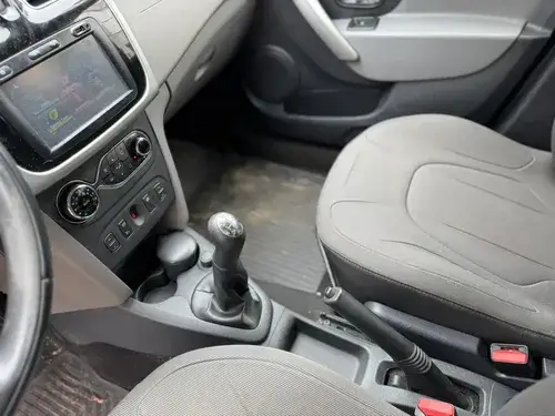 Renault Logan 1.6 Privilege 105cv 2017