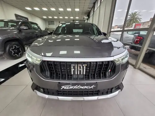 Fiat FASTBACK Turbo 2026