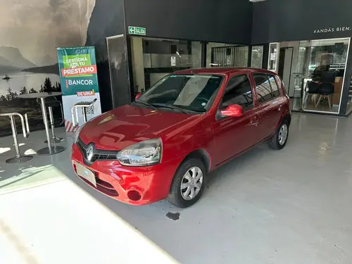 Renault Clio Mío Confort 1.2 2015