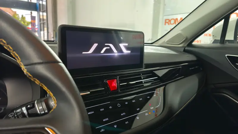 S4 1.5 CVT FLAGSHIP 2026