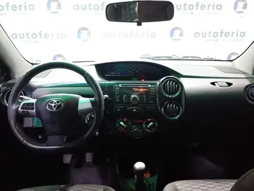 Toyota Etios 1.5 XLS 5P L13 2014