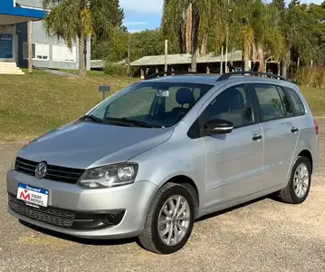 Volkswagen Suran 1.6 Trendline 2013