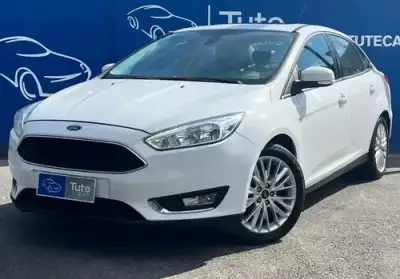 Ford Focus III 2.0 Sedan Se Plus Mt 2017