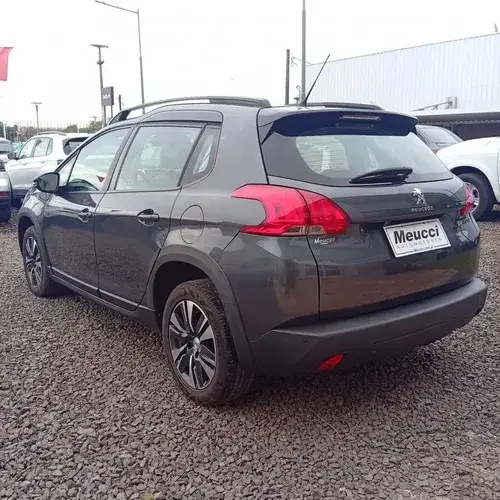 Peugeot 2008 1.6 Feline 2021