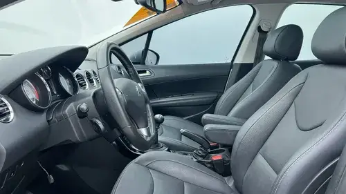 Peugeot 308 1.6 Feline Hdi 115cv 2021