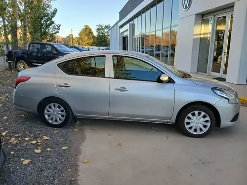 Nissan Versa Sense At 2019