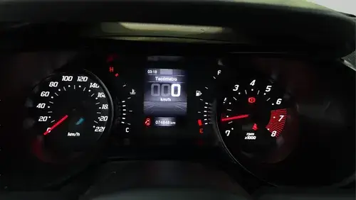 Fiat Cronos 1.3 GSE DRIVE CON TAZAS L23 2022