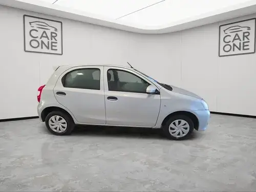 Toyota Etios 1.5 X MT6 5P 2023
