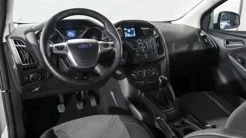Ford Focus III 1.6 S 2014