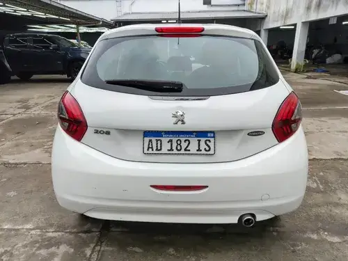 Peugeot 208 ACTIVE 1.6 115 2018